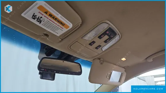 KIA CARNIVAL 7-SEATER LIMOUSINE