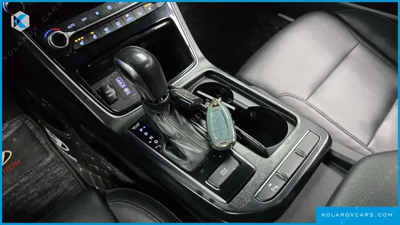 HYUNDAI GRANDEUR 3.0 LPI MODERN BASIC (RENTAL CAR)