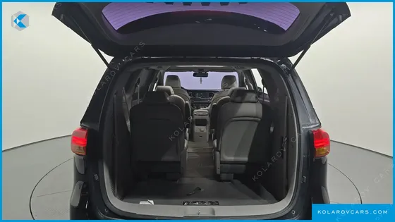 KIA CARNIVAL 9-SEATER PRESTIGE