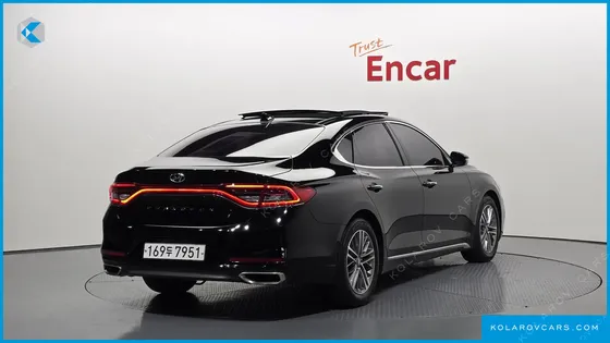 HYUNDAI GRANDEUR 2.4 MODERN BASIC (RENTAL CAR)