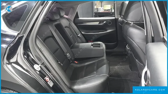 HYUNDAI GRANDEUR 2.4 MODERN BASIC (RENTAL CAR)