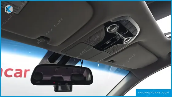 HYUNDAI GRANDEUR 2.4 MODERN BASIC (RENTAL CAR)