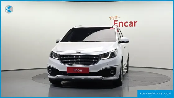 KIA CARNIVAL 9-SEATER NOBLESSE