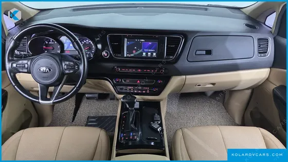 KIA CARNIVAL 9-SEATER NOBLESSE