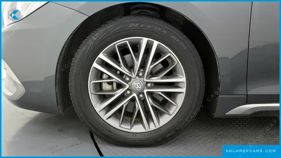 HYUNDAI GRANDEUR 2.4 MODERN