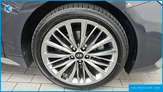 HYUNDAI GRANDEUR 3.0 EXCLUSIVE