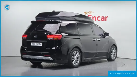KIA CARNIVAL 9-SEATER HI-LIMOUSINE