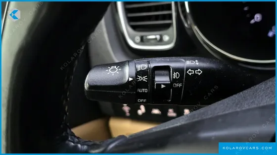 KIA CARNIVAL 9-SEATER HI-LIMOUSINE