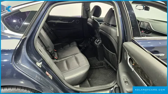 HYUNDAI GRANDEUR 2.4 MODERN