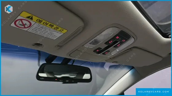 KIA CARNIVAL 9-SEATER PRESTIGE