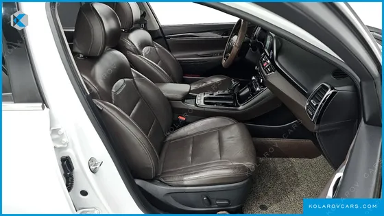 HYUNDAI GRANDEUR 2.2 DIESEL PREMIUM