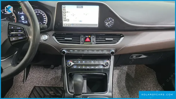HYUNDAI GRANDEUR 2.4 PREMIUM
