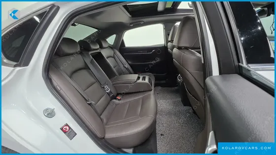 HYUNDAI GRANDEUR 2.4 PREMIUM