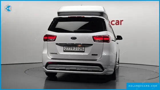 KIA CARNIVAL 9-SEATER HI-LIMOUSINE