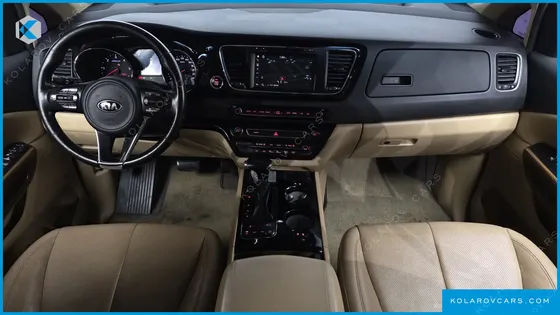 KIA CARNIVAL 9-SEATER HI-LIMOUSINE