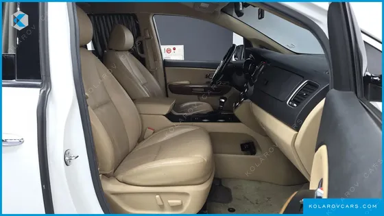 KIA CARNIVAL 9-SEATER HI-LIMOUSINE