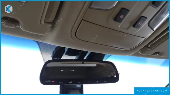 KIA CARNIVAL 9-SEATER HI-LIMOUSINE