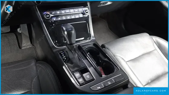 HYUNDAI GRANDEUR 3.0 LPI MODERN (RENTAL CAR)