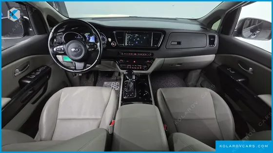KIA CARNIVAL 9-SEATER PRESTIGE