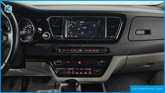 KIA CARNIVAL 9-SEATER PRESTIGE