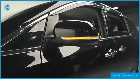 KIA CARNIVAL 9-SEATER PRESTIGE