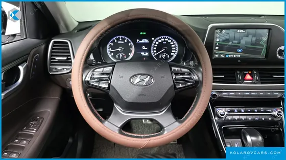 HYUNDAI GRANDEUR 2.4 PREMIUM
