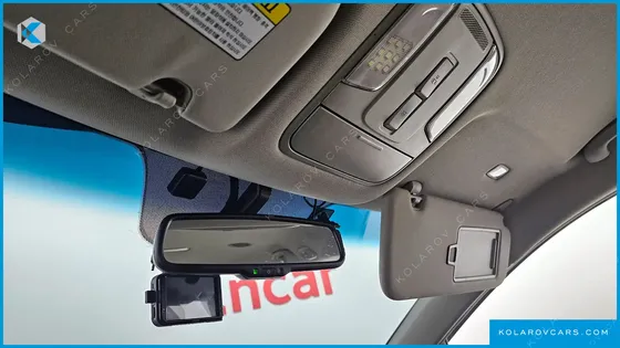 KIA CARNIVAL 6-SEATER WHEELCHAIR LIFT