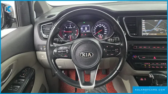 KIA CARNIVAL 9-SEATER PRESTIGE