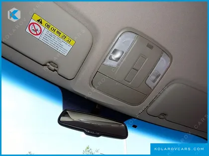 KIA CARNIVAL 6-SEATER WHEELCHAIR LIFT