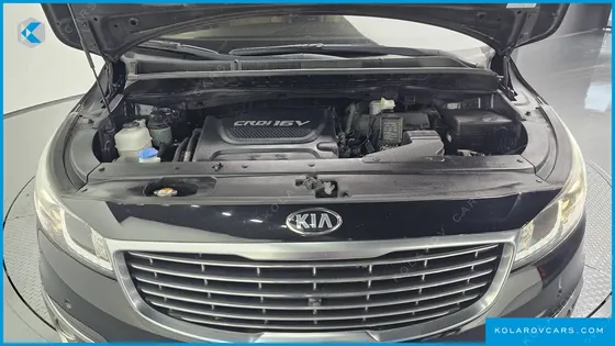 KIA CARNIVAL 9-SEATER HI-LIMOUSINE