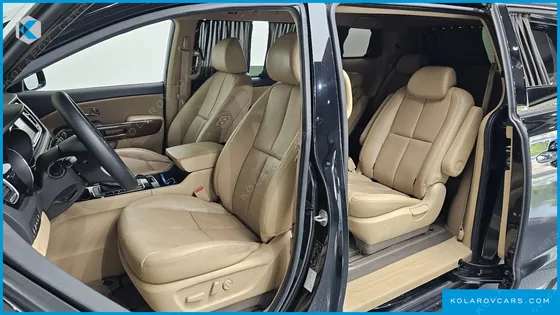 KIA CARNIVAL 9-SEATER HI-LIMOUSINE