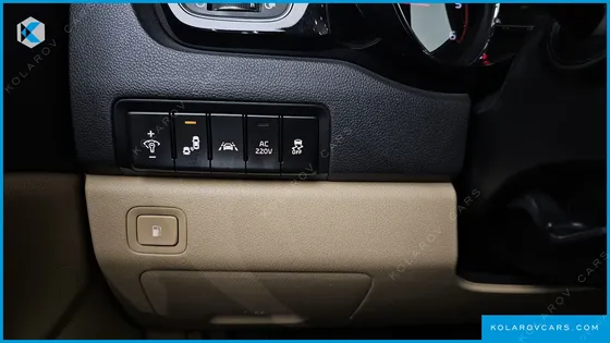KIA CARNIVAL 9-SEATER HI-LIMOUSINE