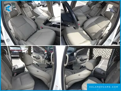 KIA CARNIVAL 9-SEATER PRESTIGE