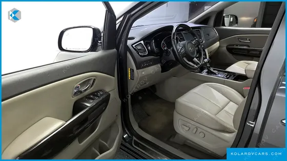 KIA CARNIVAL 9-SEATER NOBLESSE SPECIAL