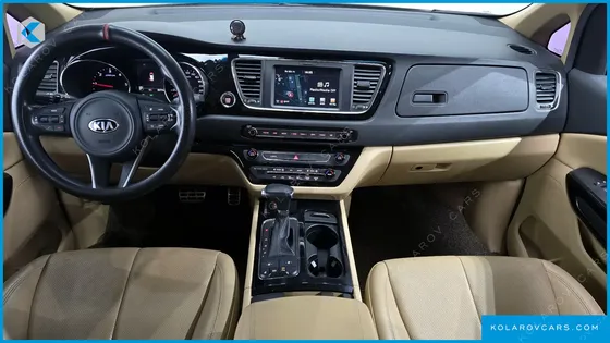KIA CARNIVAL 9-SEATER NOBLESSE