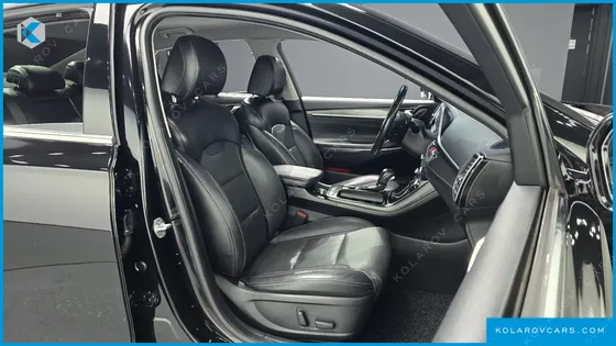 HYUNDAI GRANDEUR 2.4 PREMIUM