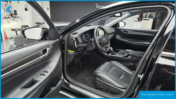 HYUNDAI GRANDEUR 3.0 LPI EXCLUSIVE (RENTAL CAR)