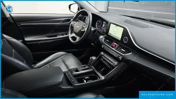 HYUNDAI GRANDEUR 3.0 LPI EXCLUSIVE (RENTAL CAR)