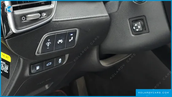 HYUNDAI GRANDEUR 3.0 LPI EXCLUSIVE (RENTAL CAR)
