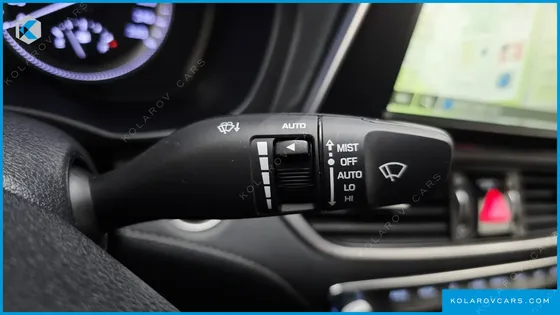 HYUNDAI GRANDEUR 3.0 LPI EXCLUSIVE (RENTAL CAR)