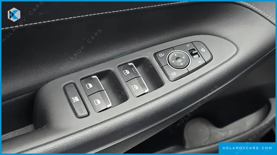 HYUNDAI GRANDEUR 3.0 LPI EXCLUSIVE (RENTAL CAR)