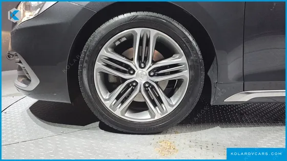 HYUNDAI GRANDEUR 3.0 EXCLUSIVE