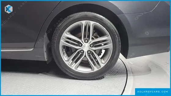HYUNDAI GRANDEUR 3.0 EXCLUSIVE