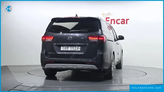 KIA CARNIVAL GASOLINE 9-SEATER NOBLESSE