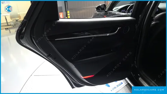 HYUNDAI GRANDEUR 3.0 MODREN BASIC (RENTAL CAR)