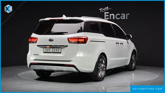 KIA CARNIVAL 9-SEATER NOBLESSE SPECIAL