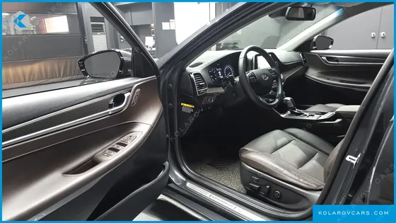 HYUNDAI GRANDEUR 2.4 PREMIUM