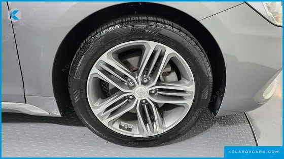 HYUNDAI GRANDEUR 3.0 EXCLUSIVE