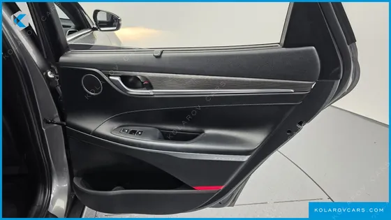 HYUNDAI GRANDEUR 3.0 EXCLUSIVE