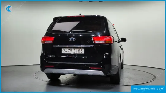 KIA CARNIVAL 9-SEATER PRESTIGE